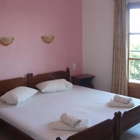 Hellen Megali Ammos (Skiathos)