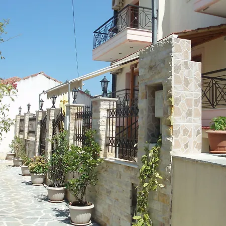 Hellen Megali Ammos (Skiathos)