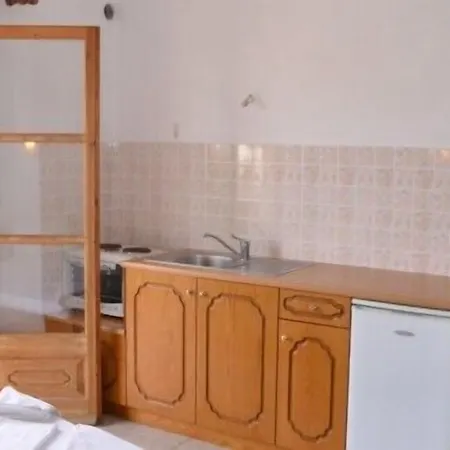 Hellen Appartement Megali Ammos (Skiathos)