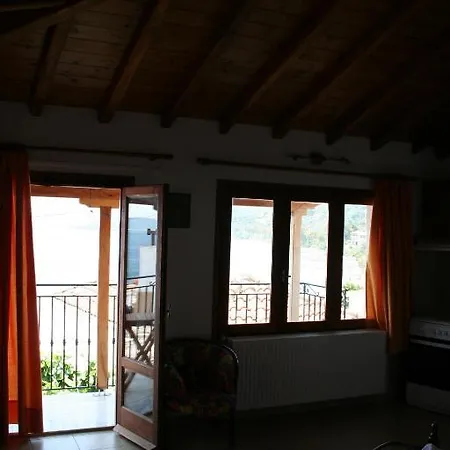 Hellen * Megali Ammos (Skiathos)