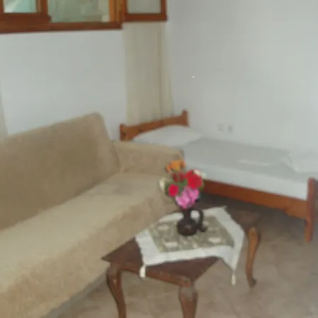 Hellen Megali Ammos (Skiathos)