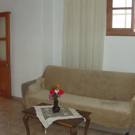 Hellen Megali Ammos (Skiathos)