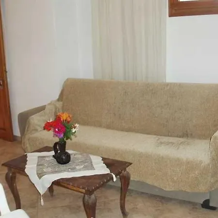 Hellen Megali Ammos (Skiathos)