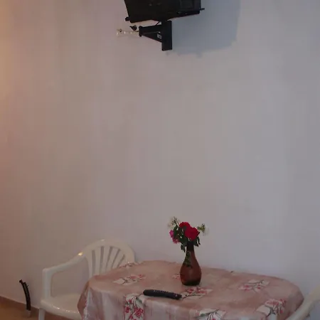 Hellen Apartment