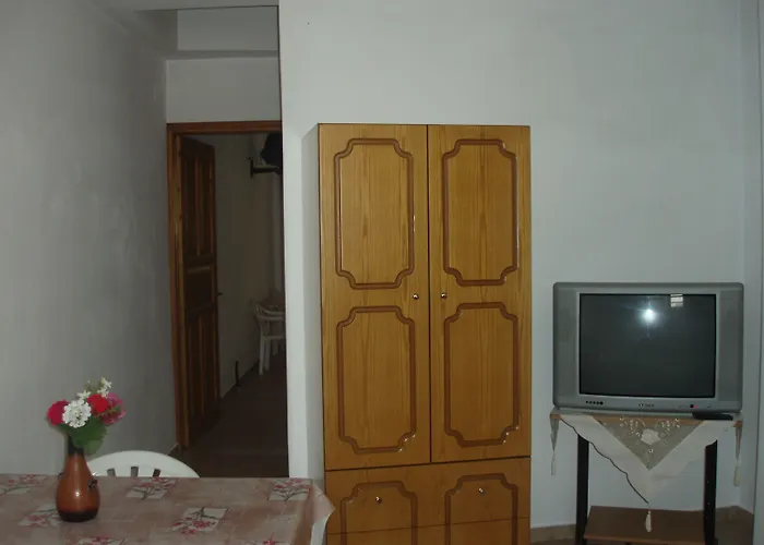 Hellen Megali Ammos (Skiathos)