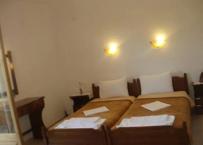 Hellen Megali Ammos (Skiathos)