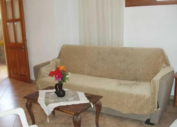 Hellen Megali Ammos (Skiathos)